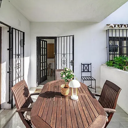 Stunning 2 Bedroom In Aldea Blanca Apartment *